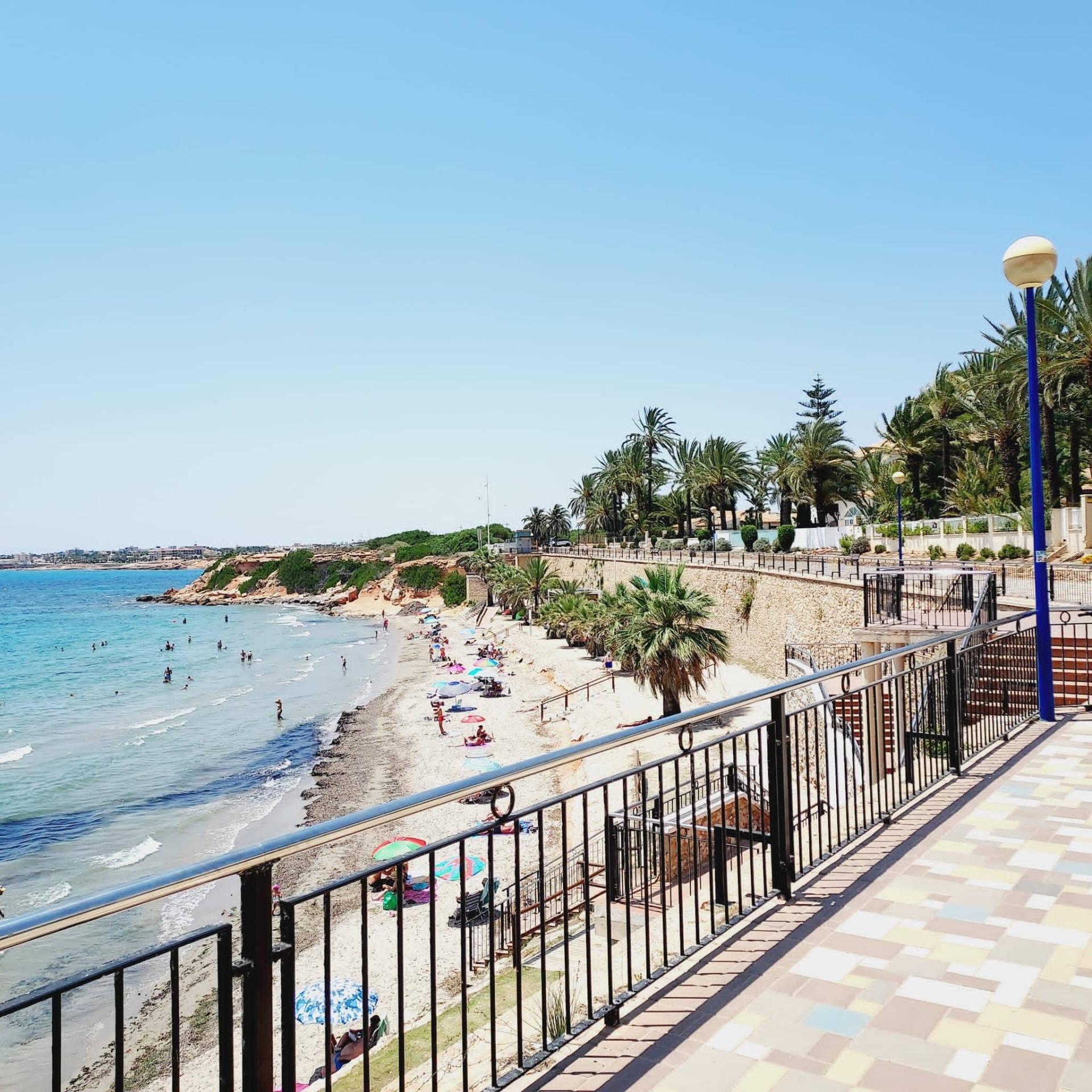 Вилла в продаже в Orihuela Costa