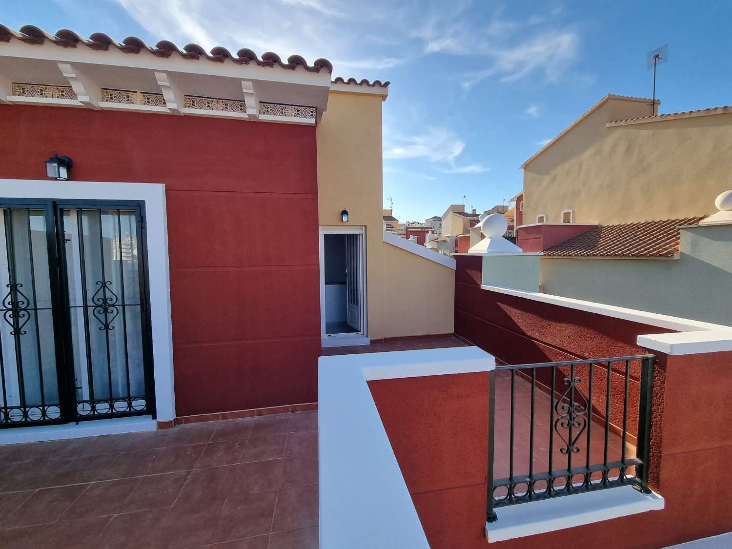 Duplex, 2 våningar till salu i Zona los Frutales (Torrevieja)