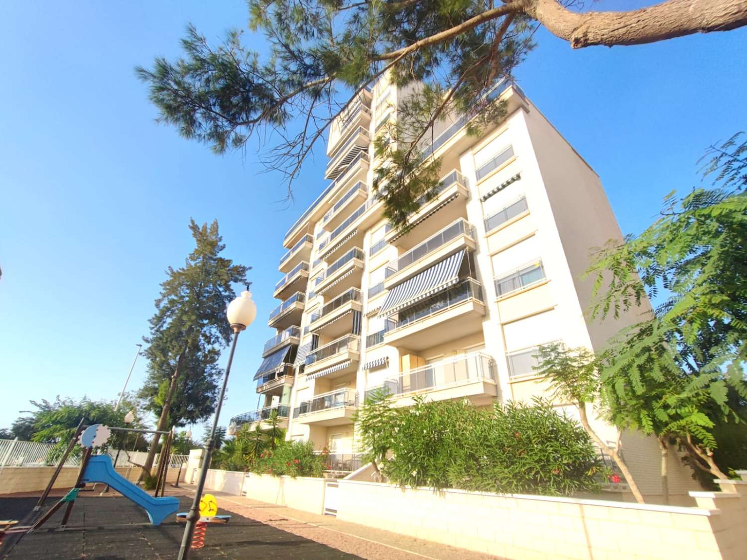 Penthouse zum verkauf in Puerto Deportivo (Guardamar del Segura)