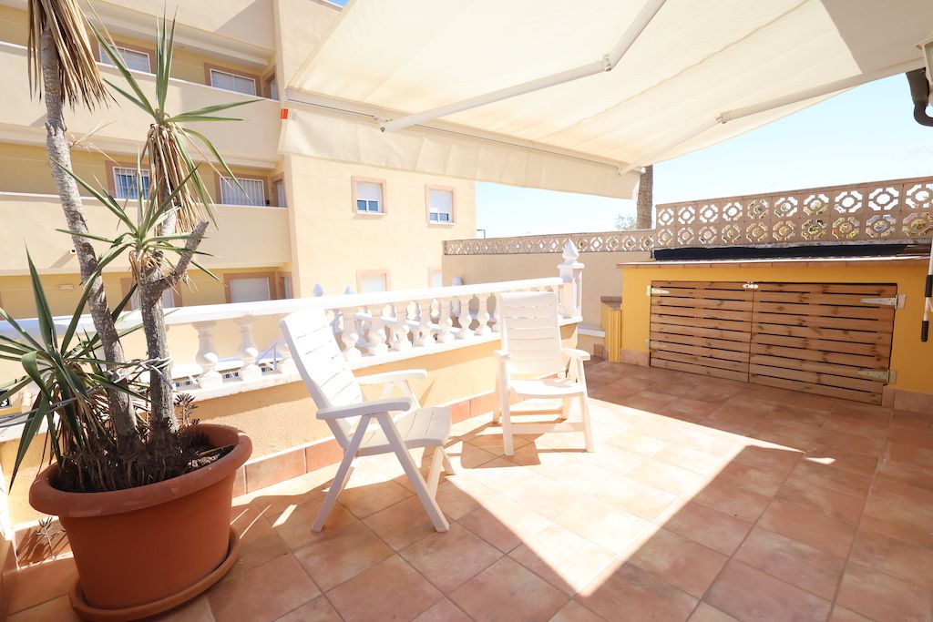 Chalet for sale in Orihuela Costa