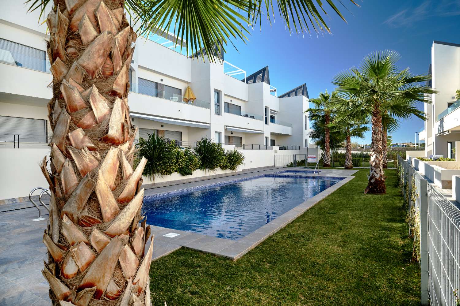 Bungalow til salgs til El Acequión - Los Naúfragos (Torrevieja)