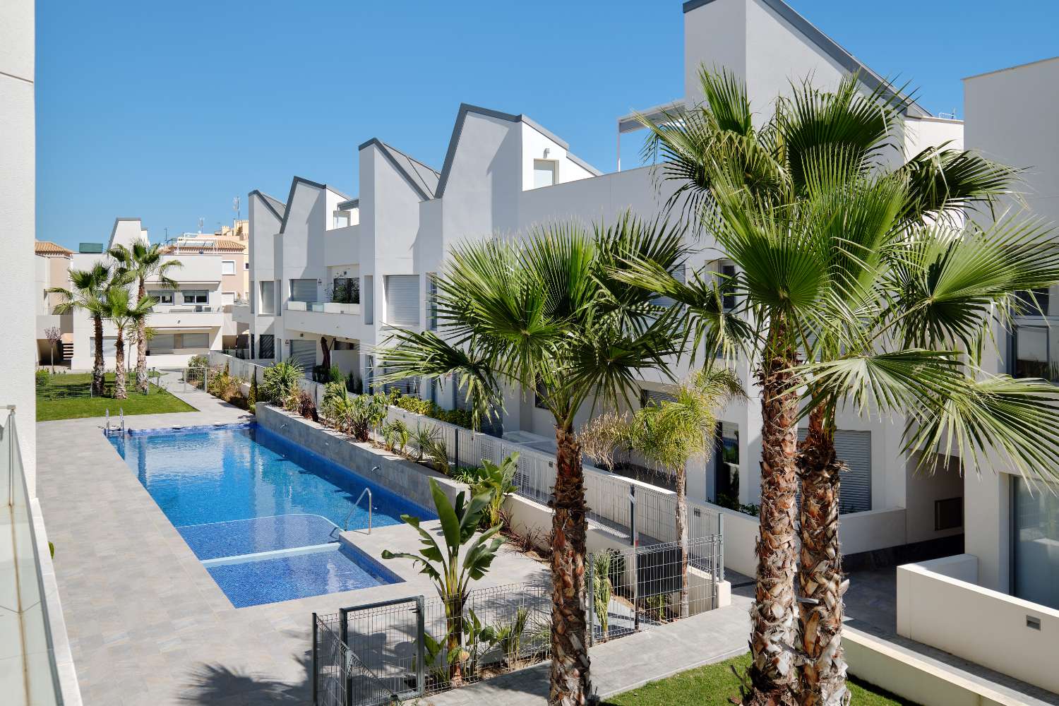 Bungalow til salgs til El Acequión - Los Naúfragos (Torrevieja)